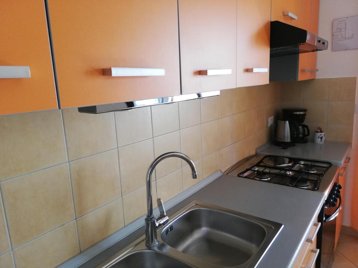 Apartment Suzy Fažana Zewnętrze zdjęcie